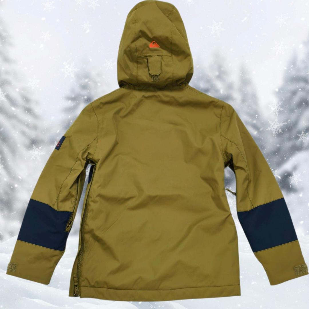 未使用級 QUIKSILVER スノボウェア 上下セット カーキ 130