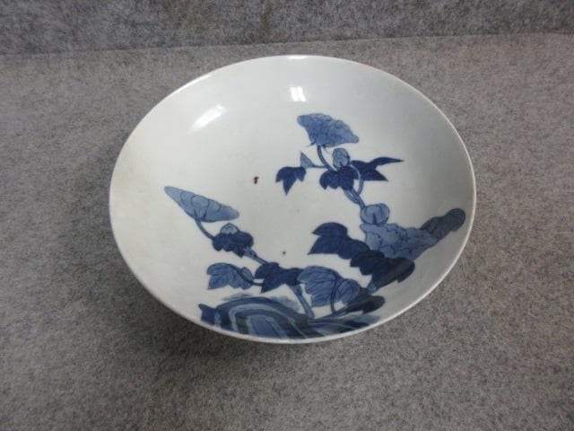 鍋島染付花図平鉢 [B24870]