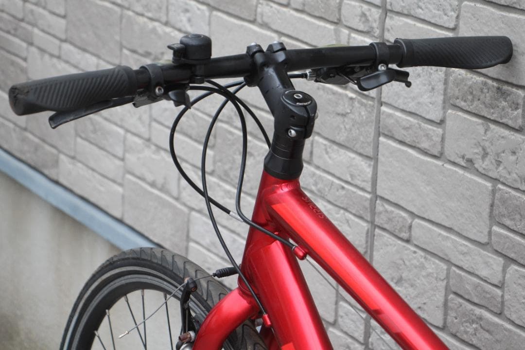 引き取り限定♪スペシャライズド♪SIRRUS♪人気クロスバイク♪レジャーなどに♪