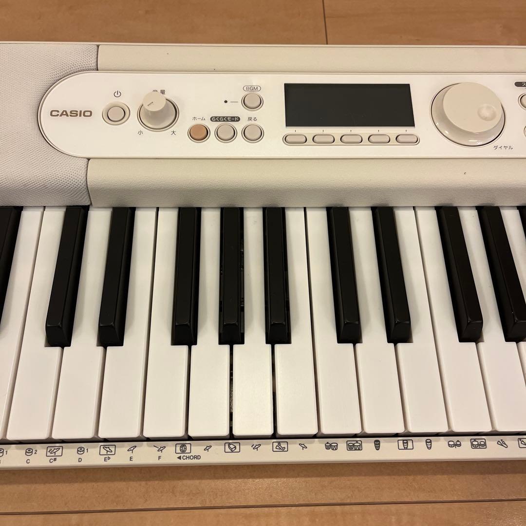 美品　CASIO Casiotone LK-526 デジタルキーボード光ナビ