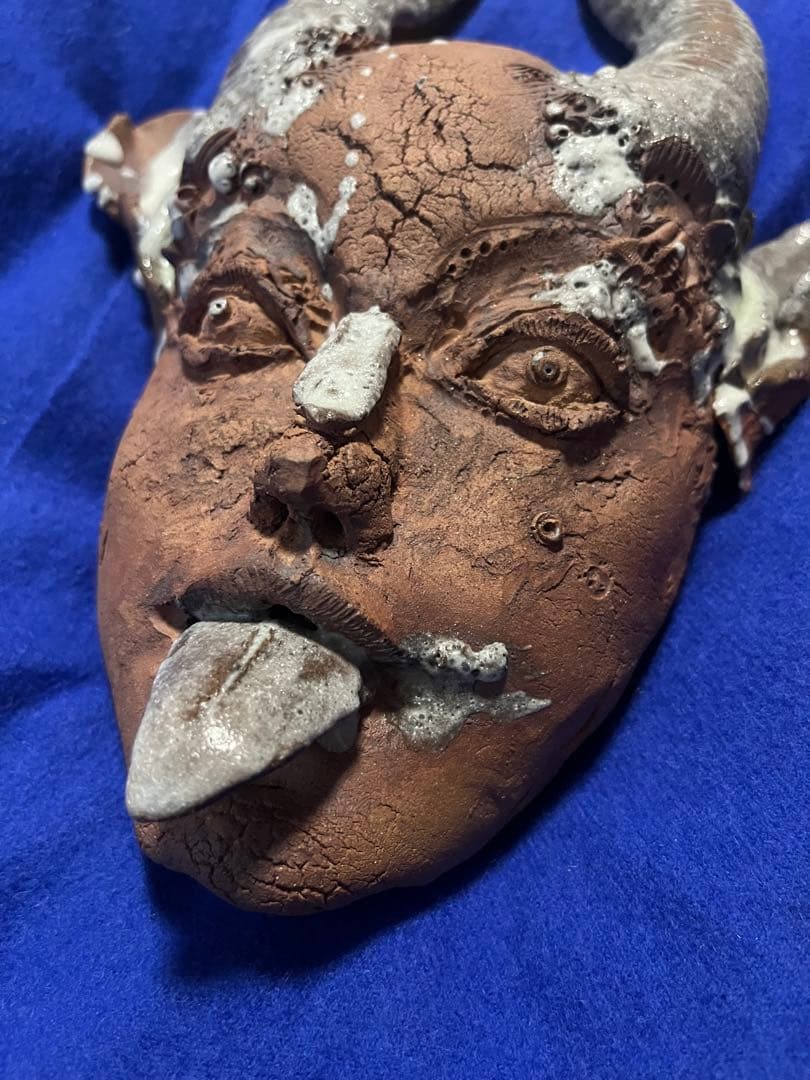 陶器製 悪魔の顔 創作人形　陶芸
