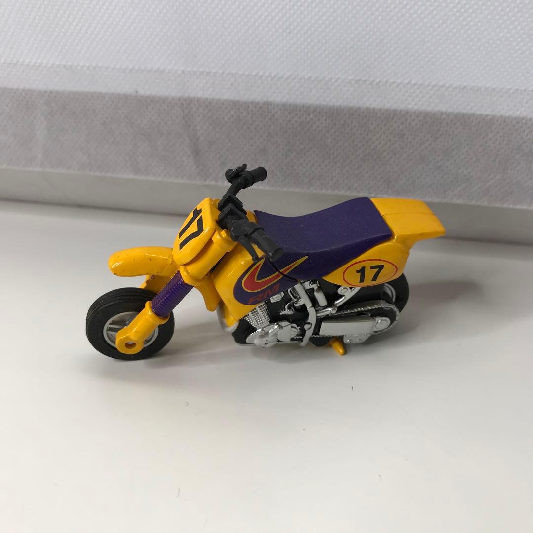 ミニカーバイク、バス、飛行機16点セット