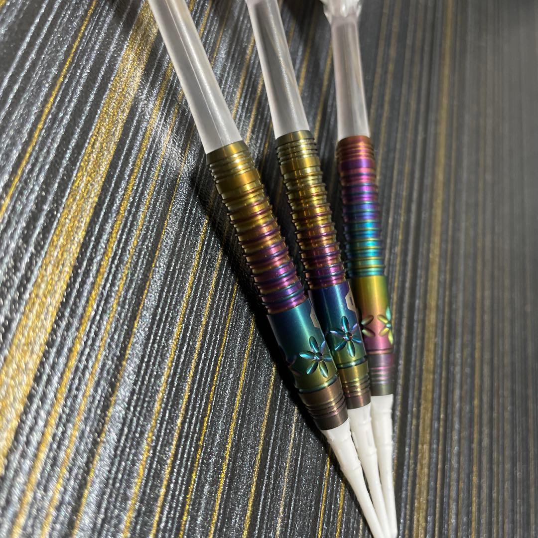 定価17000円 ソフトダーツ ペスカ UL レインボー 林 桃加 プロ