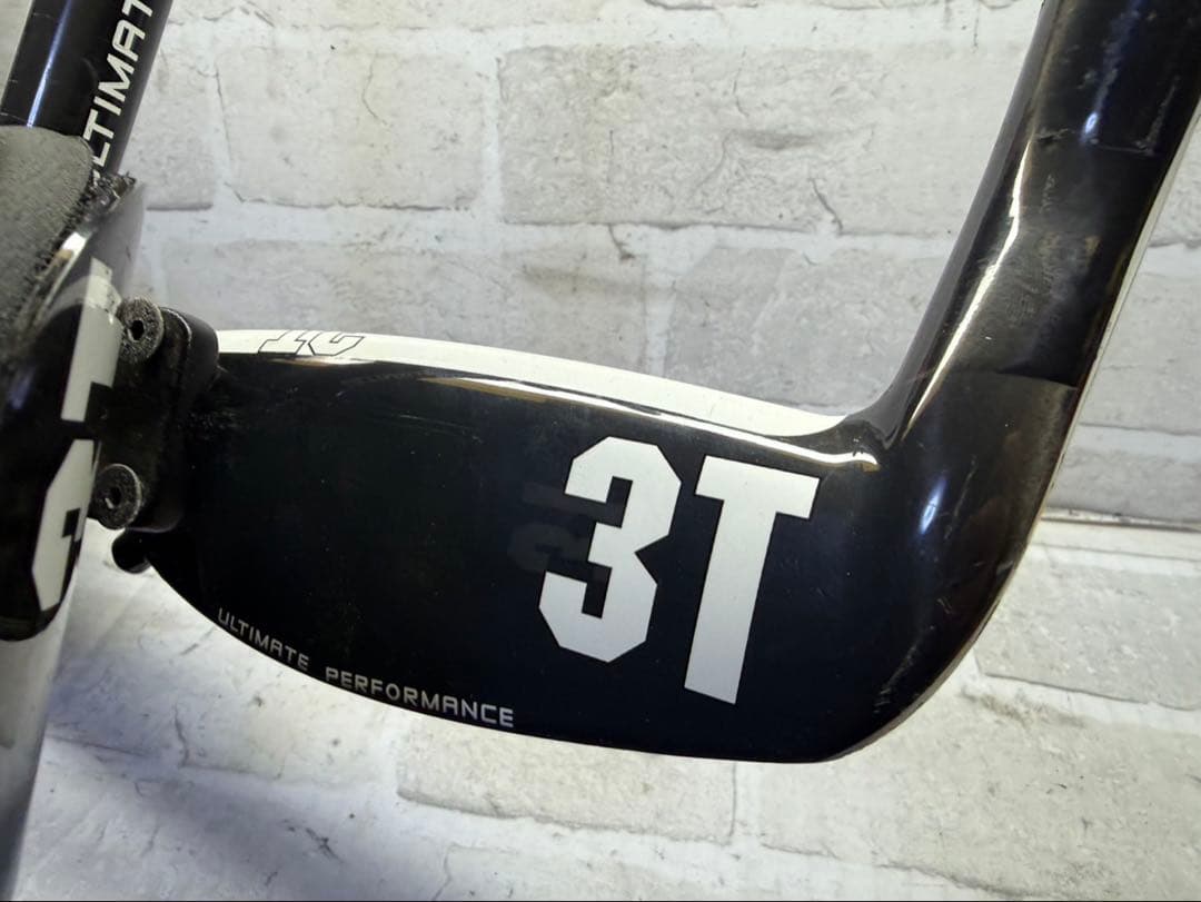 3T ultimate performance TTバイク　フルカーボンハンドル