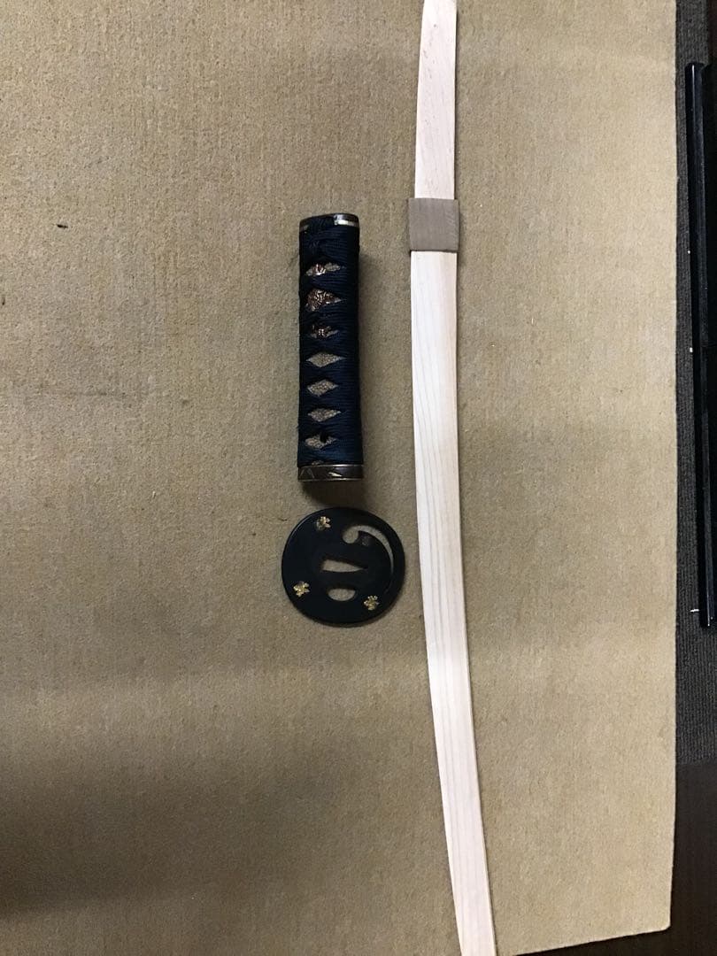 古い柄　鐔　繋ぎの竹光　三点