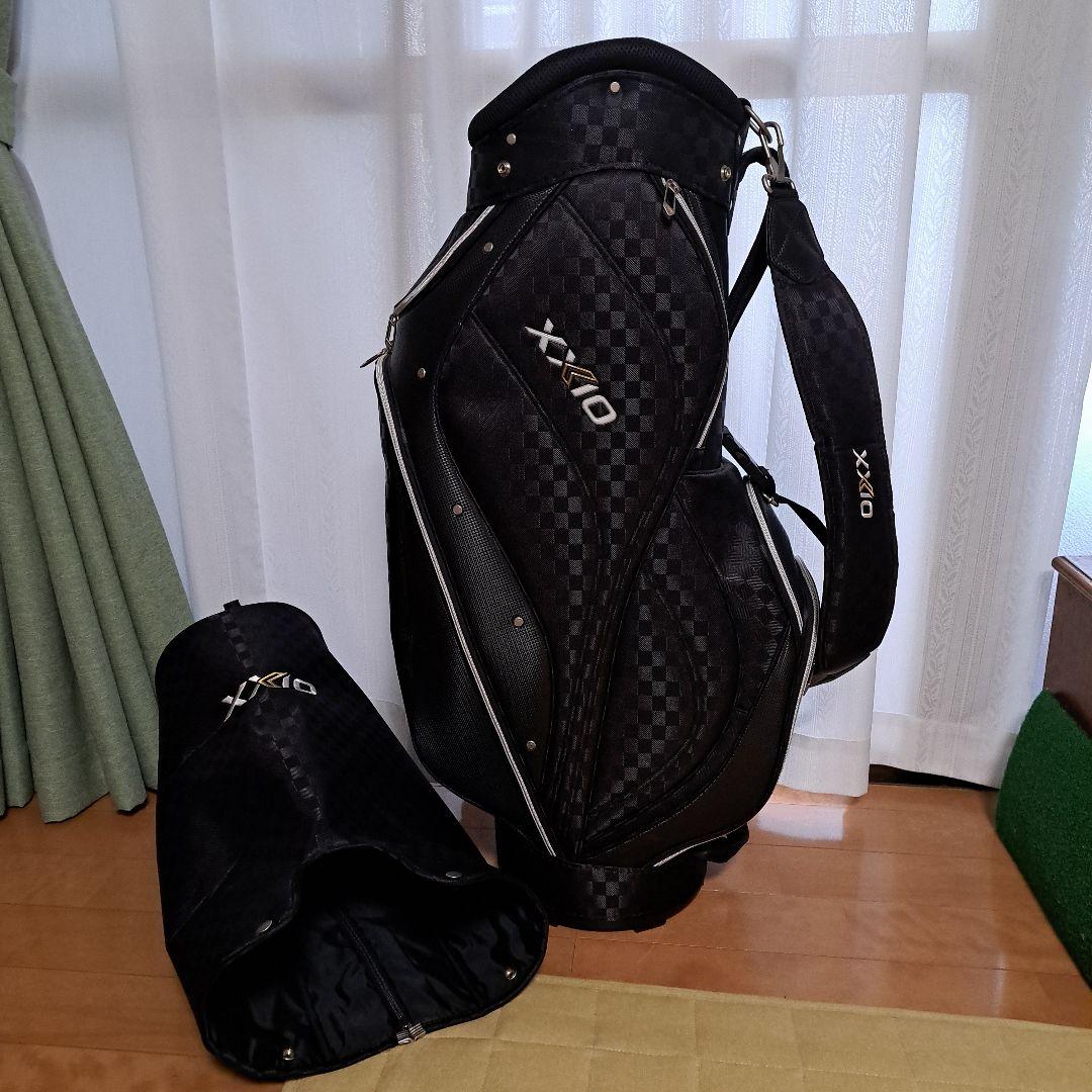 ゼクシオキャディバック、極美品！。9～9.5インチ。フード付き。
