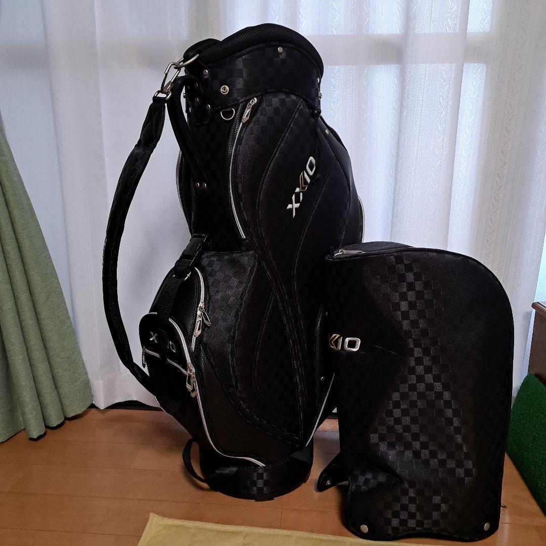 ゼクシオキャディバック、極美品！。9～9.5インチ。フード付き。