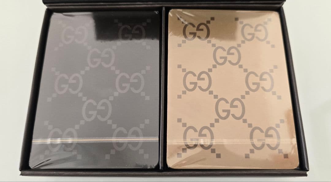 新品未開封 GUCCI グッチ トランプ 希少 レア