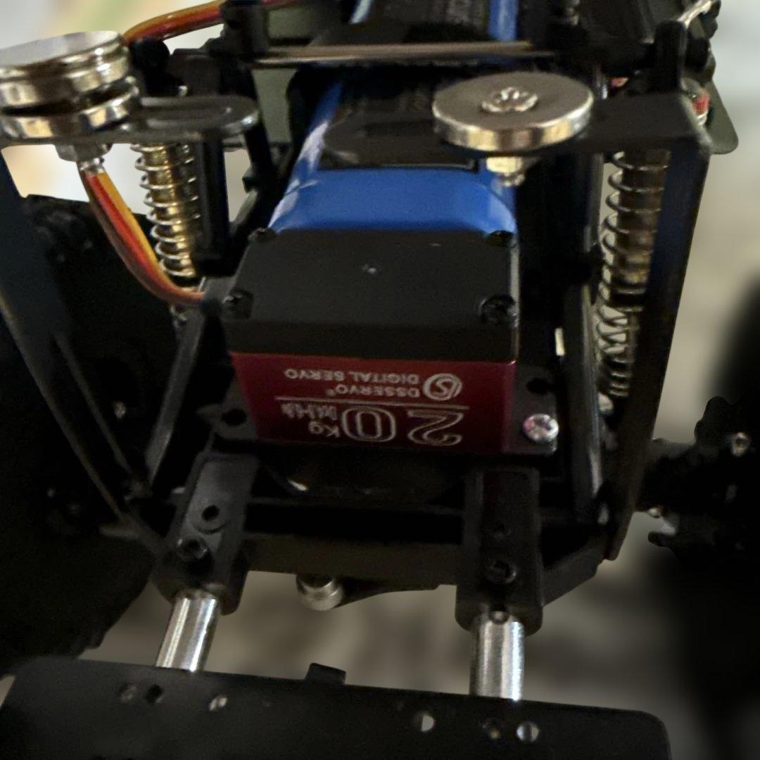 アキシャルSCX10Ⅱ組み立て済みボディ付きクローンメカフルセット