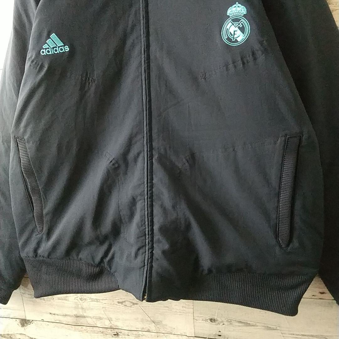 人気☆アディダス レアルマドリード 刺繍 中綿入り ジャケット L ネイビー