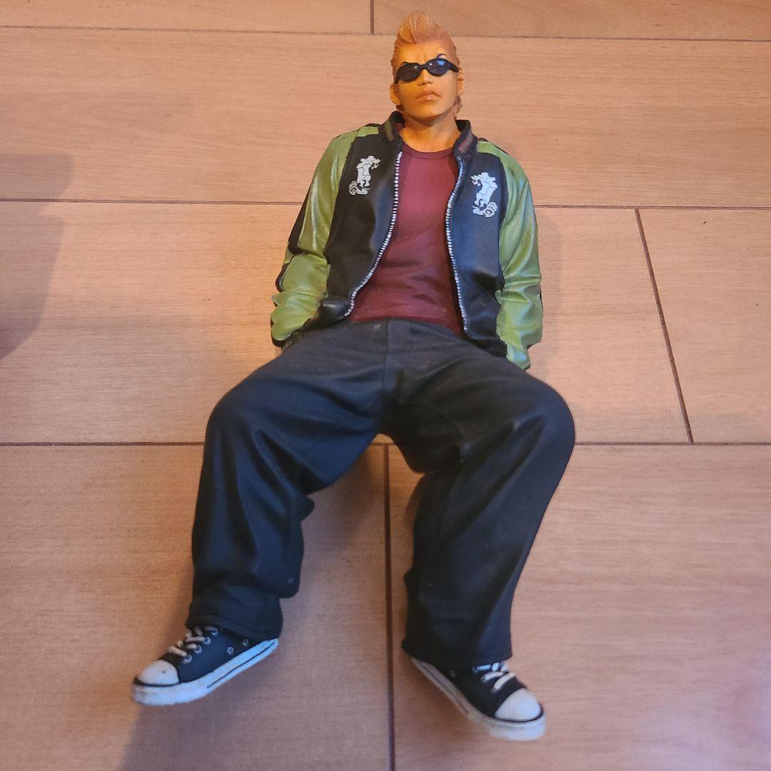 (値下)希少　クローズ&WOAST　坊屋春道　フィギュア　赤椅子　FBGDX