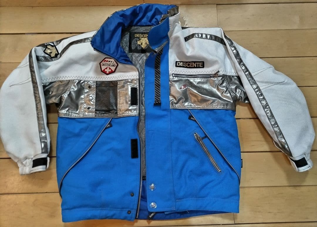 DESCENTE スキーウェア サイズL 上下セット