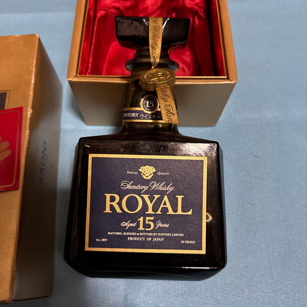 未開栓　サントリー　ウィスキー　ローヤルプレミアム15年