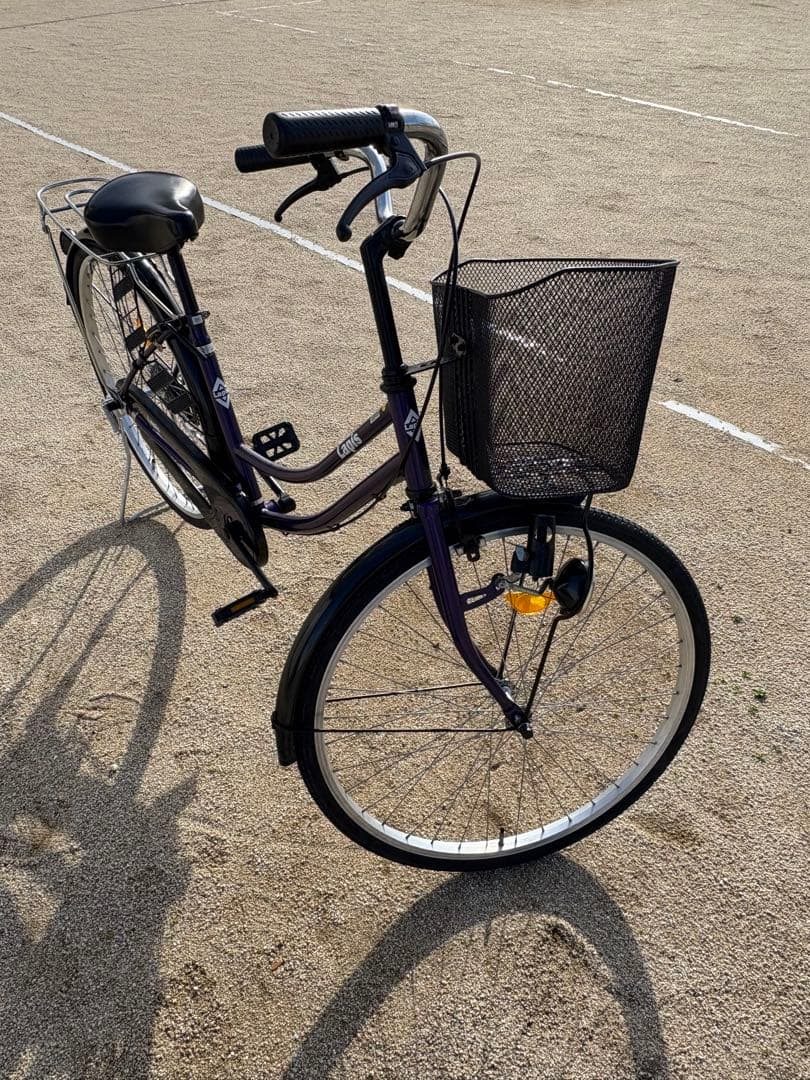 パープルカラー・シンプル・ママチャリ(26㌅)個人配達致します。お引き取りでも可