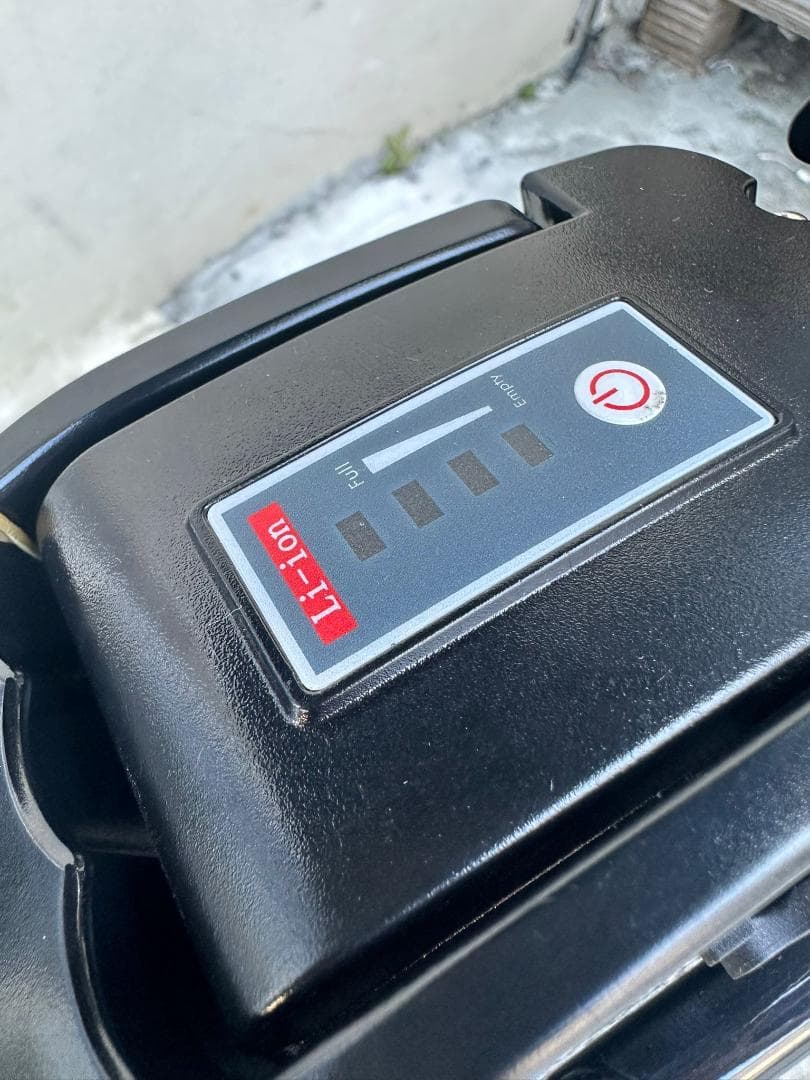 大人用折りたたみ電動自転車 350Wモーター搭載 16インチ LCDディスプレイ