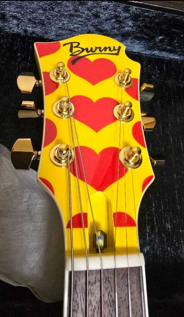 hide ギター イエローハート Burny　MG-165HY 未使用に近い