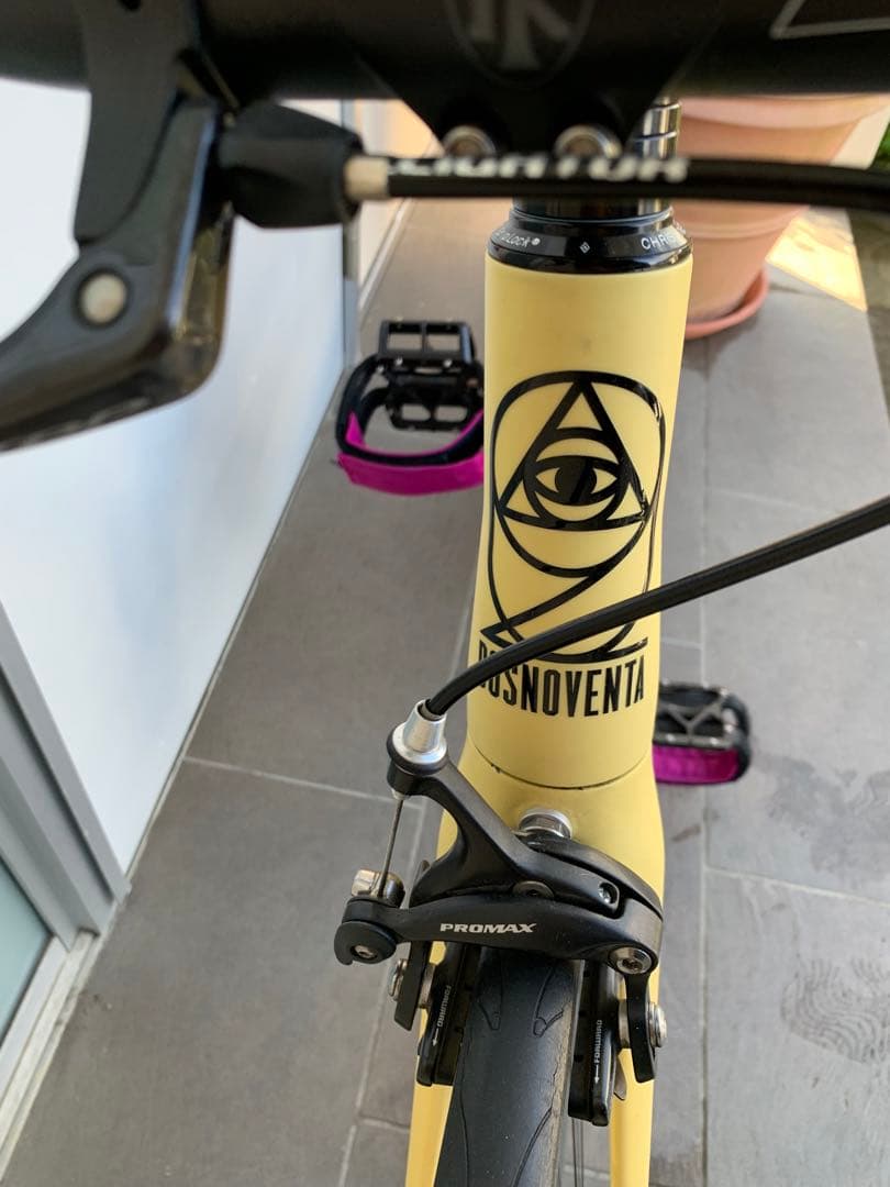 DOSNOVENTA　ドスノヴェンタカスタム完成車