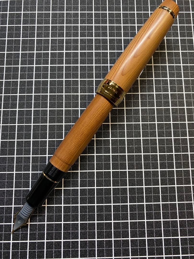 PILOT CUSTOM 一位の木　万年筆　字幅F