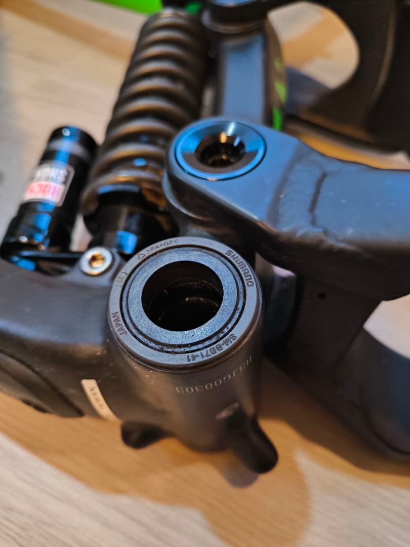 Kona Operator DH フレームセット RockShox Kage