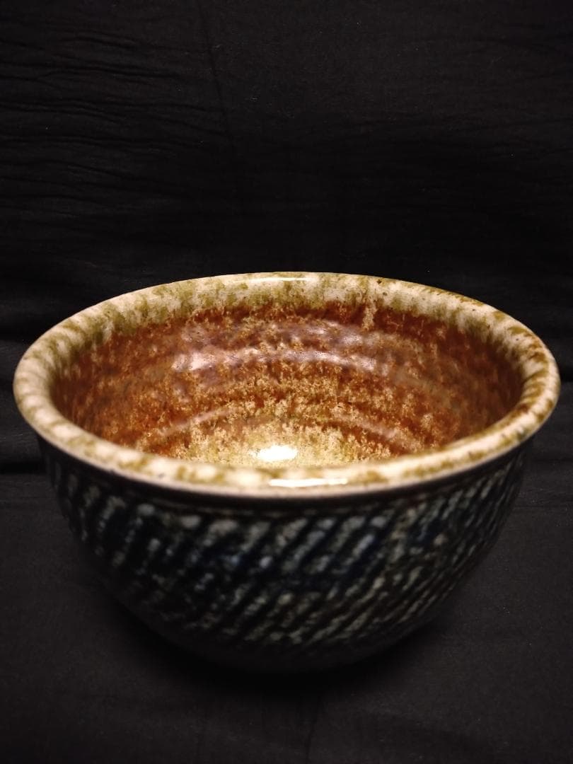 茶碗　人間国宝「島岡達三」作　共箱付塩釉象嵌縄文碗　達三、最上位作品になります。