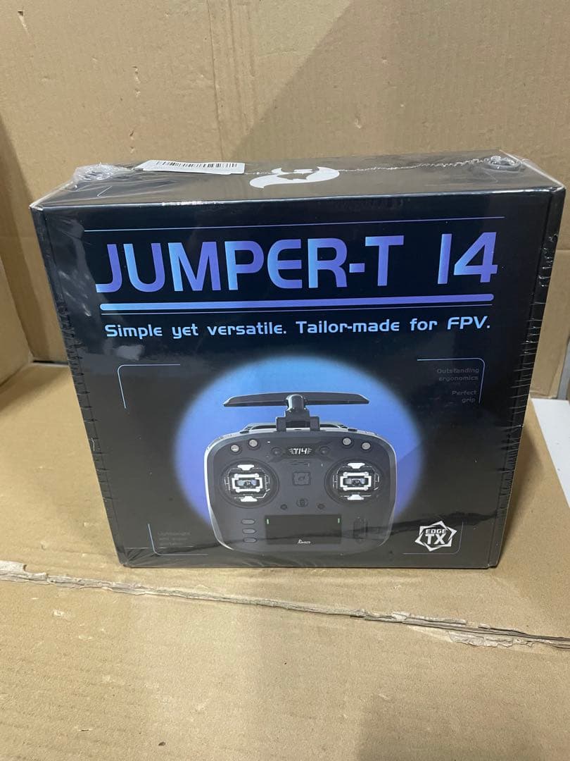 Jumper T14 2.4GHz ELRS ラジオコントローラー