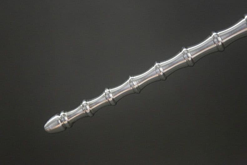 神龍 鋼鞭 古兵器 武具 手鍛造打 映画 ぼうげき 武術の棒 護身工具 装飾用