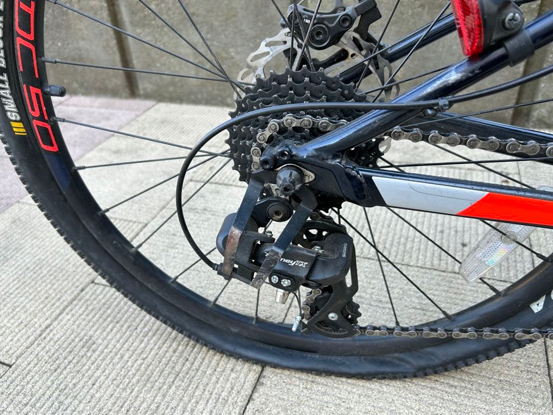 Cannondale 24インチ　直接お引き渡し　東京23区内　後輪パンク