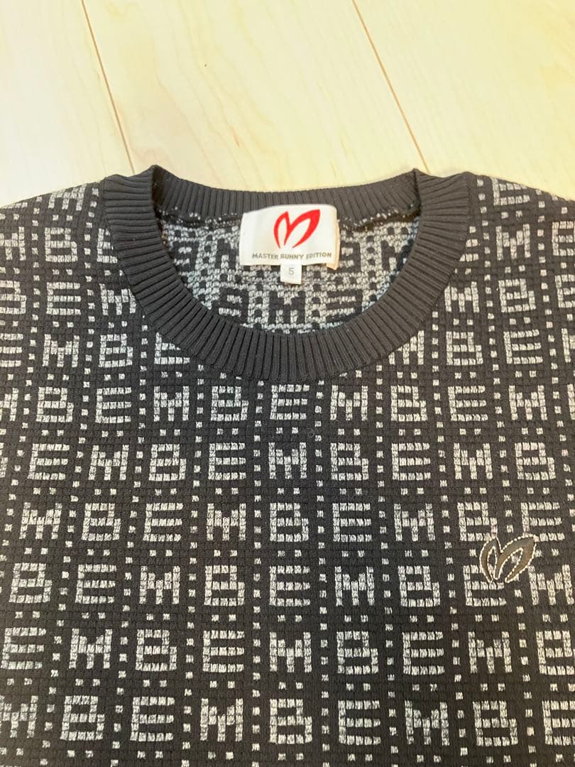 新品✳︎マスターバニーエディション✳︎総ロゴニット．セーター