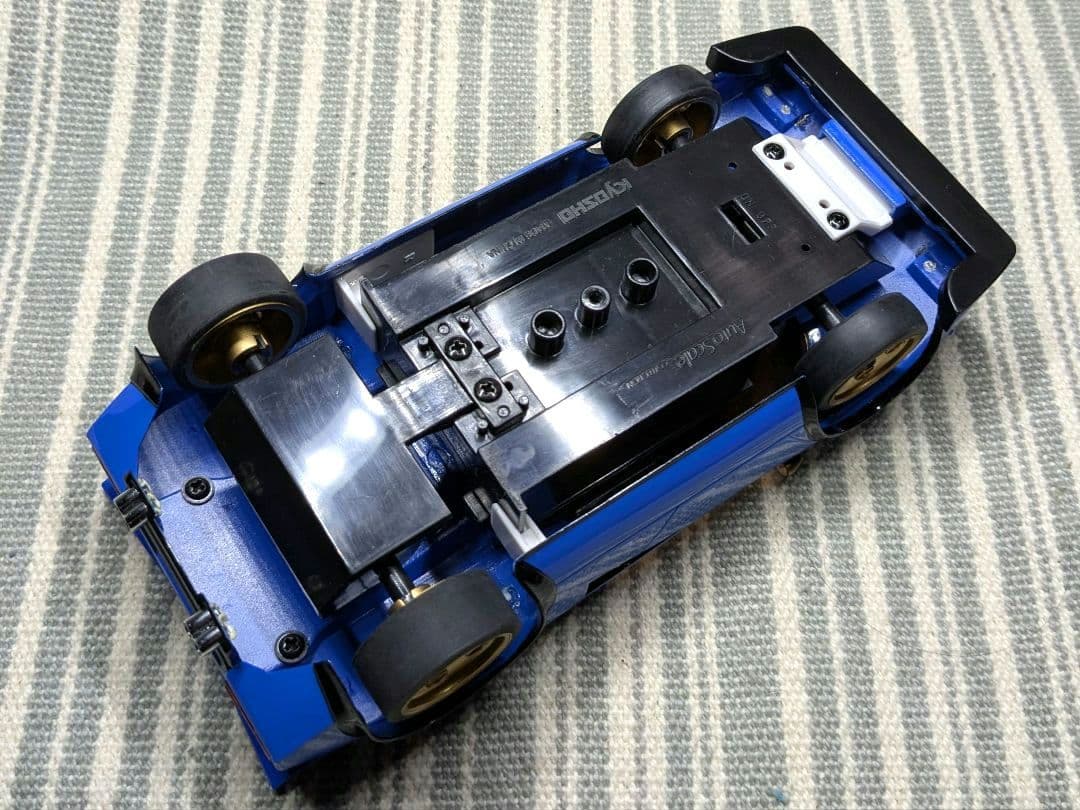 京商ミニッツボディ ランボルギーニカウンタックLP500S ブルー