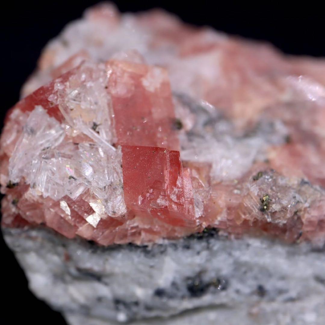 ロードクロサイト インカローズ 菱マンガン鉱 RDCT023 鉱物　原石　天然石