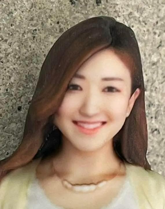 ミニチュア★フィギュア★1/10★綺麗なお姉さん★1/64より大★ミニカーに