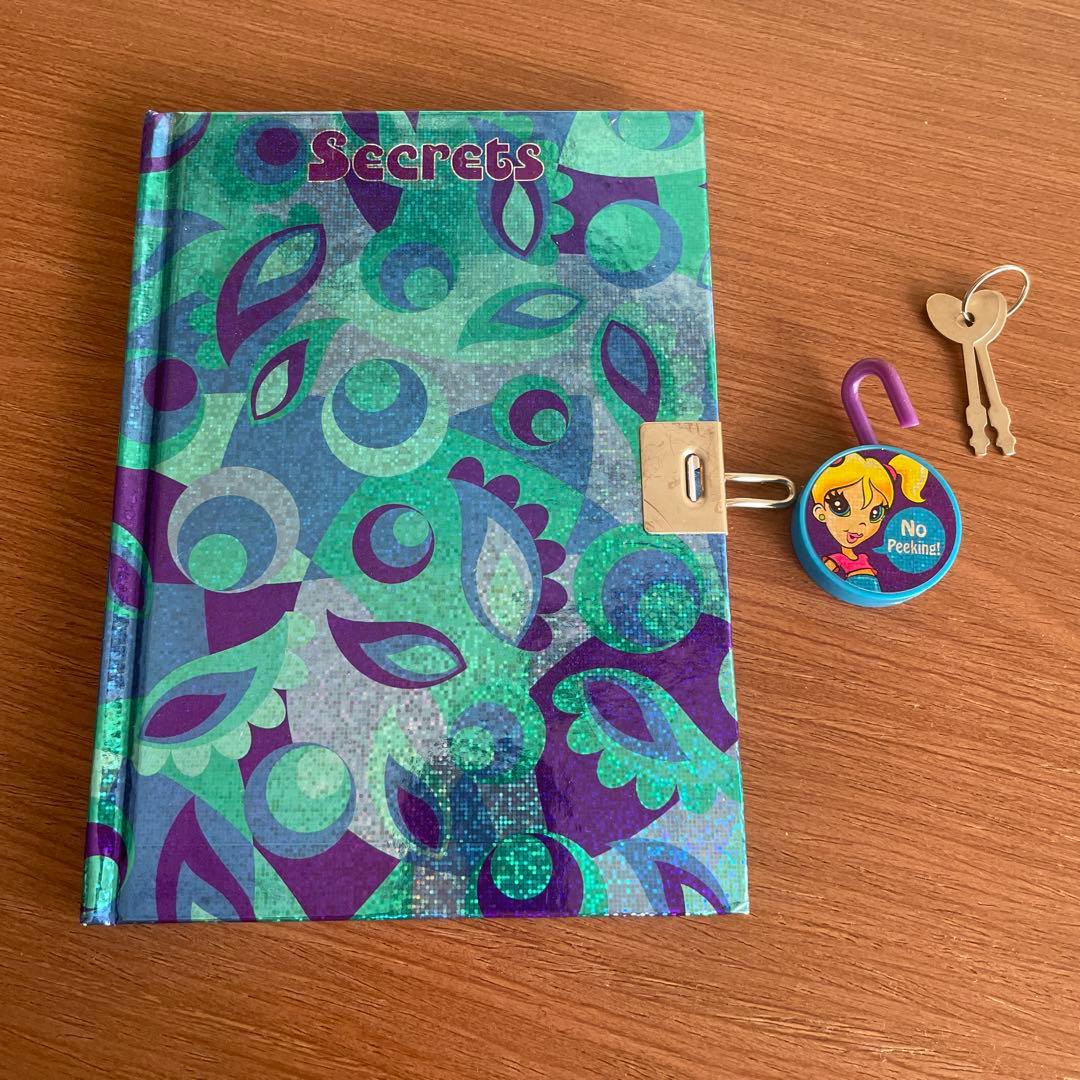 Lisa Frank 鍵付き　シークレット　ノート A お値下げ中　レア
