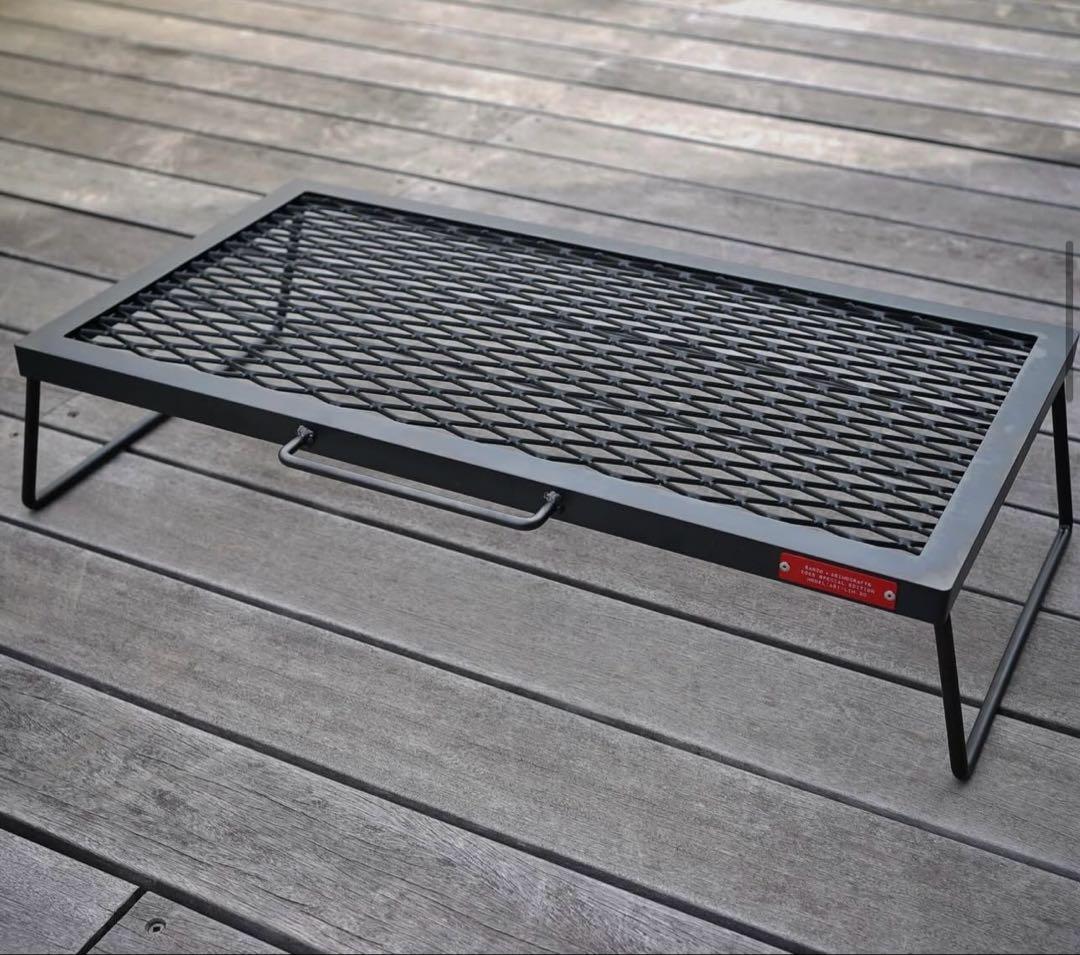 【限定品】新品 未使用 アイアンテーブル 低っRED