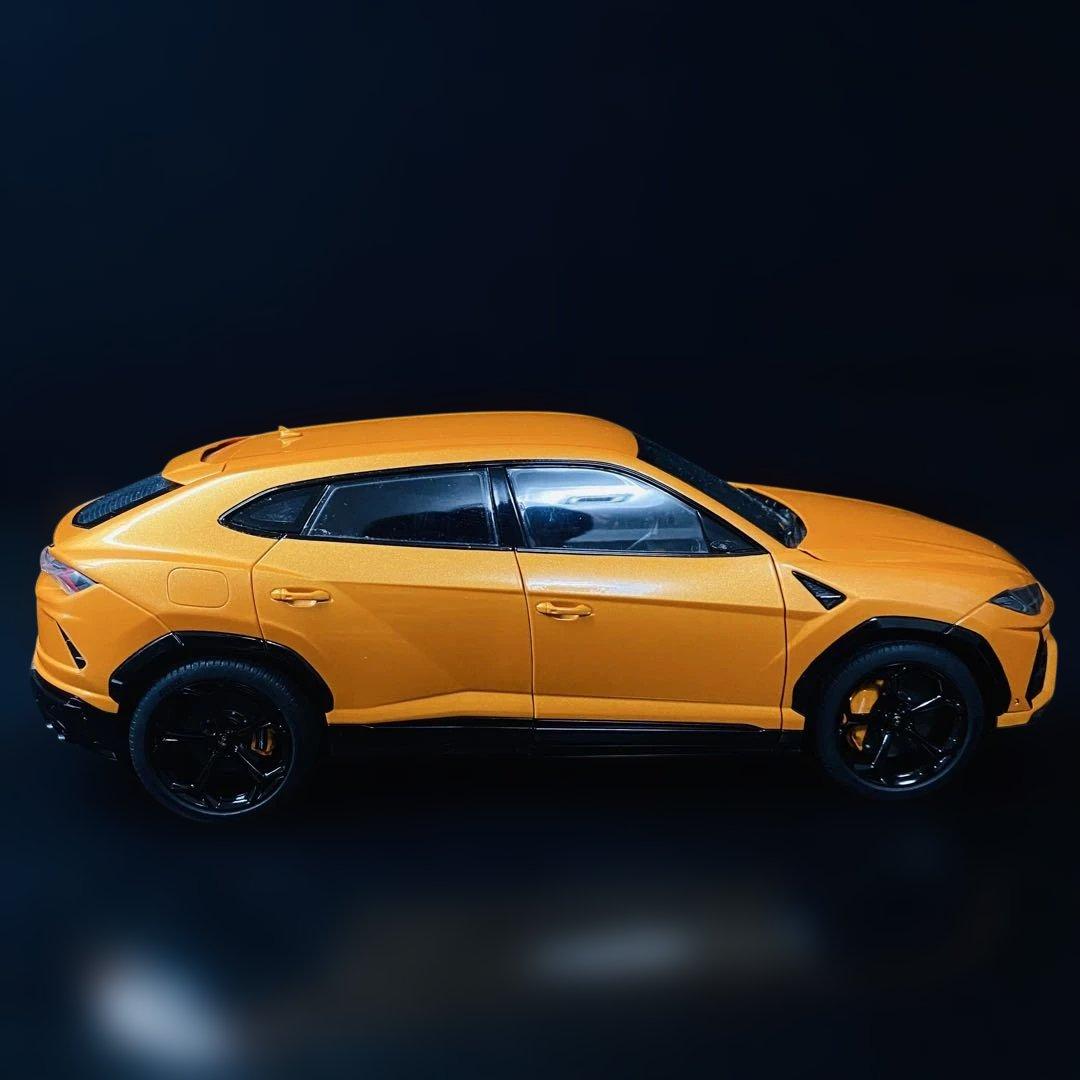 AUTOart 1/18 ランボルギーニ ウルス イエロー