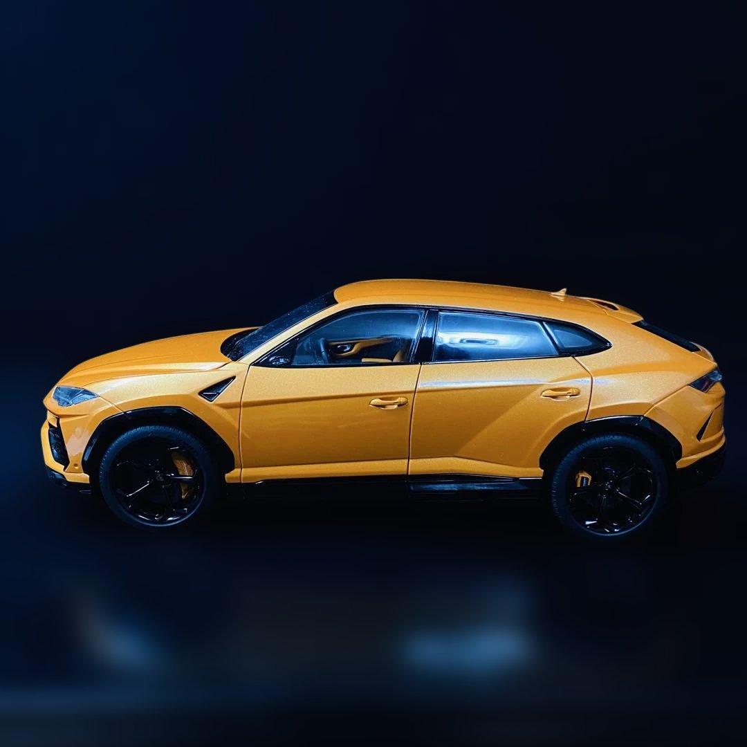 AUTOart 1/18 ランボルギーニ ウルス イエロー