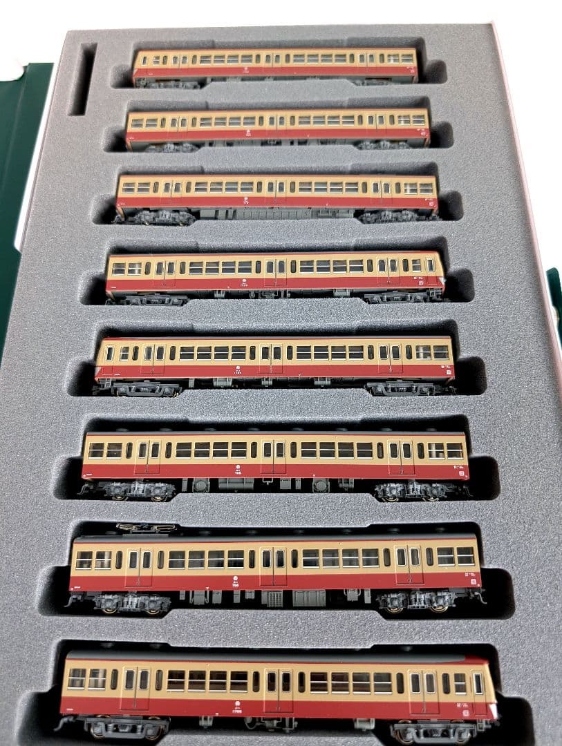 KATO　西武鉄道　701系(非冷房)　4両基本+4両増結セット 〈赤電 〉