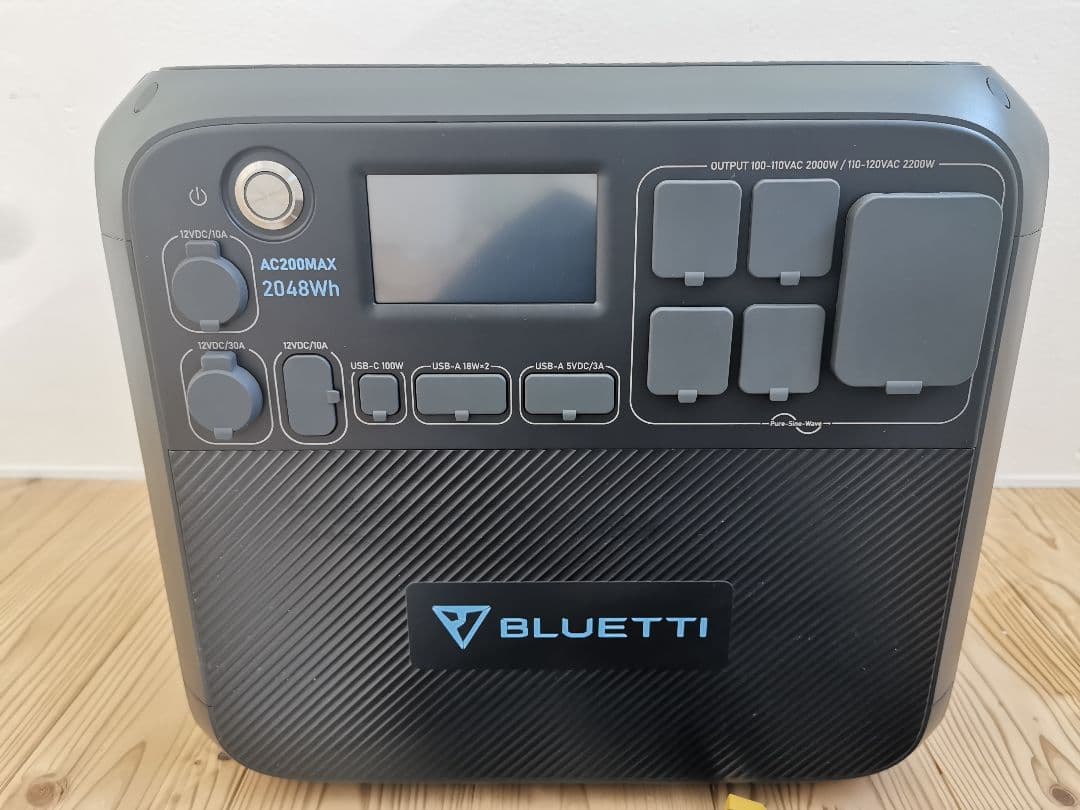 【美品】BLUETTI AC200MAX 大容量ポータブル電源