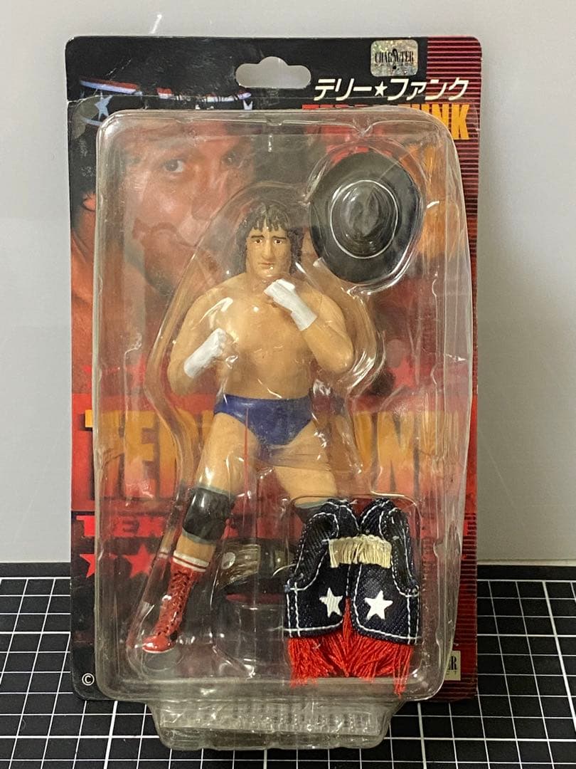 コ*モ様 未開封 キャラクタープロダクト テリーファンク プロレスフィギュア