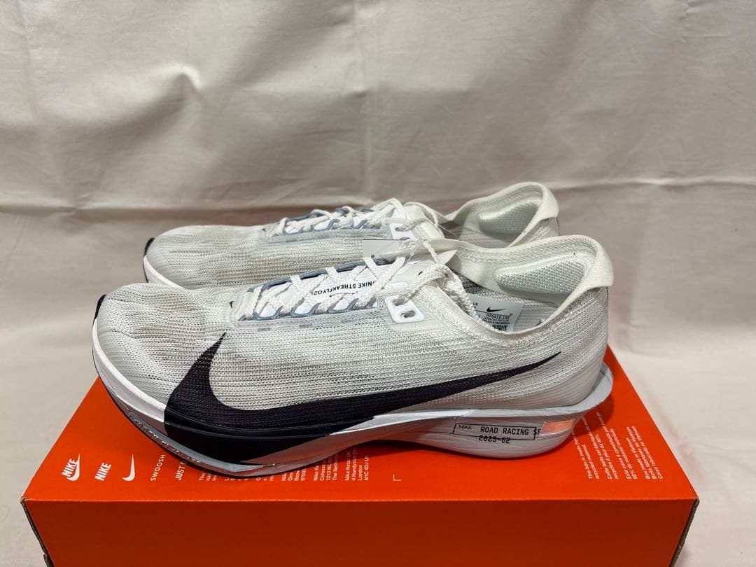 nike zoomx streakfly 2 27 ストリークフライ2
