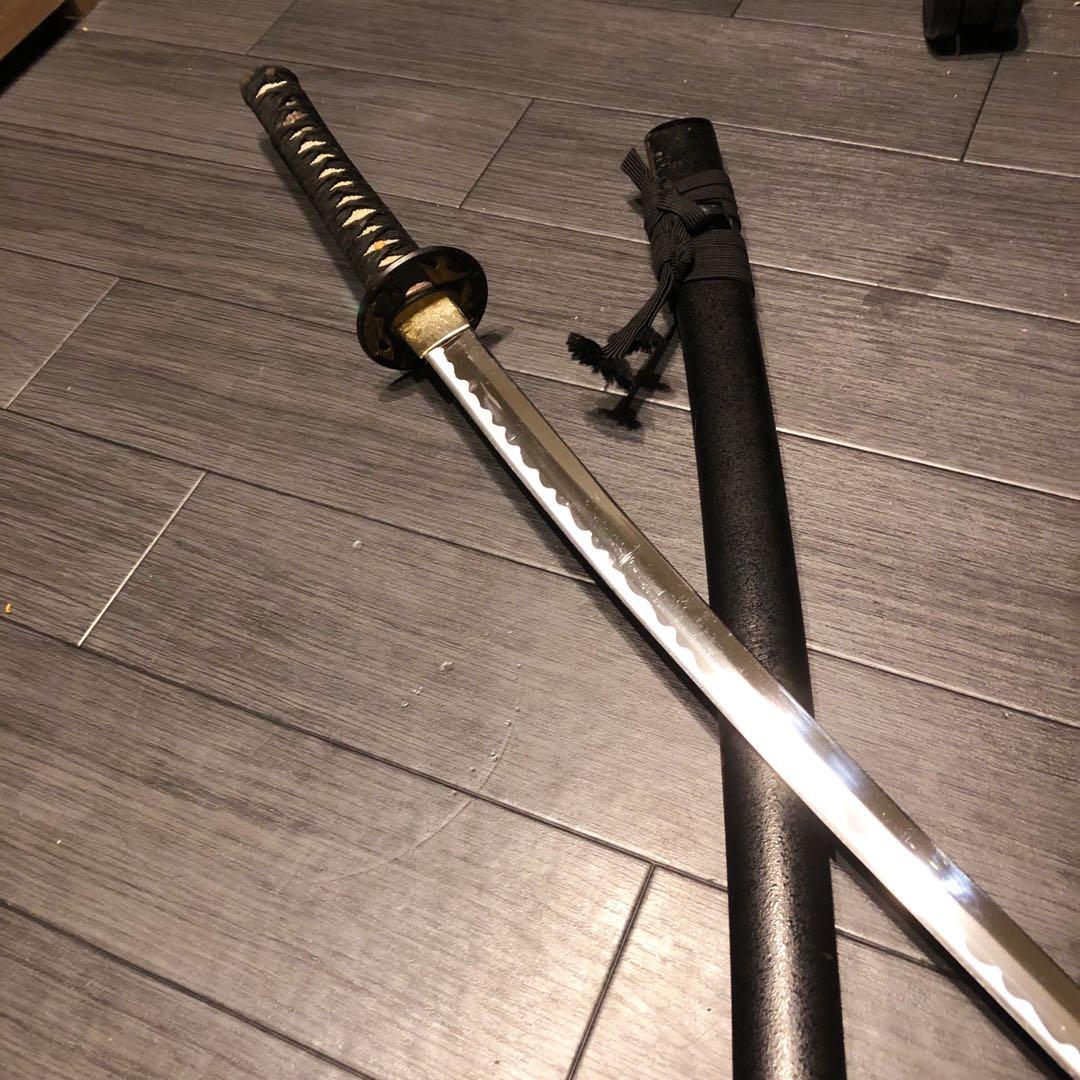 高級模造刀　黒拵え　居合刀　研波刃　合金　本格模擬刀