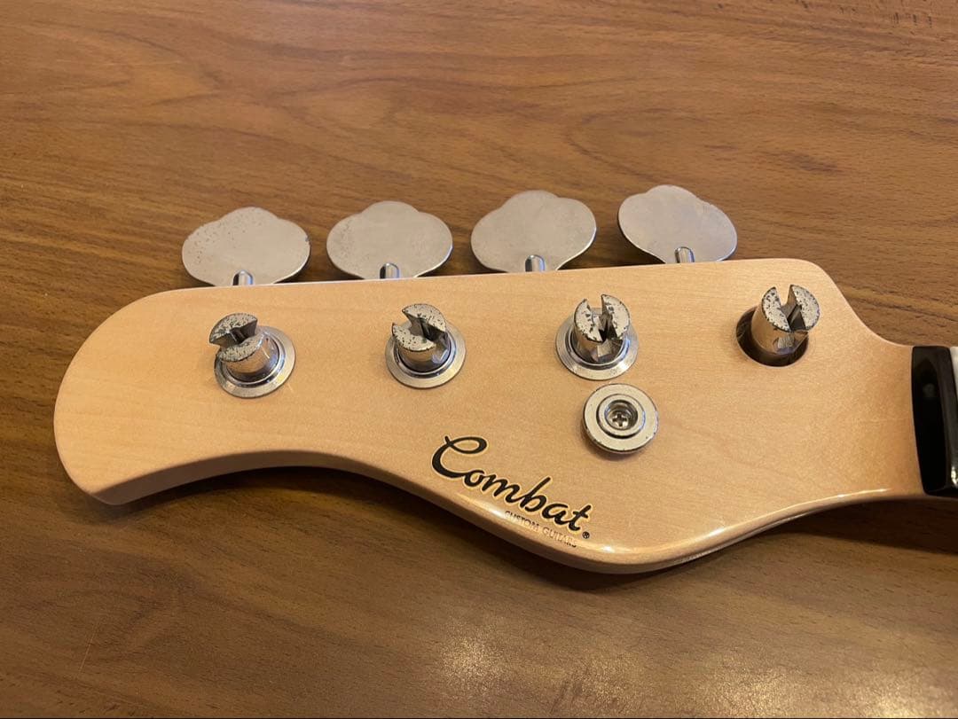 Combat Lefty ネック（メイプル／ローズウッド）左利き用