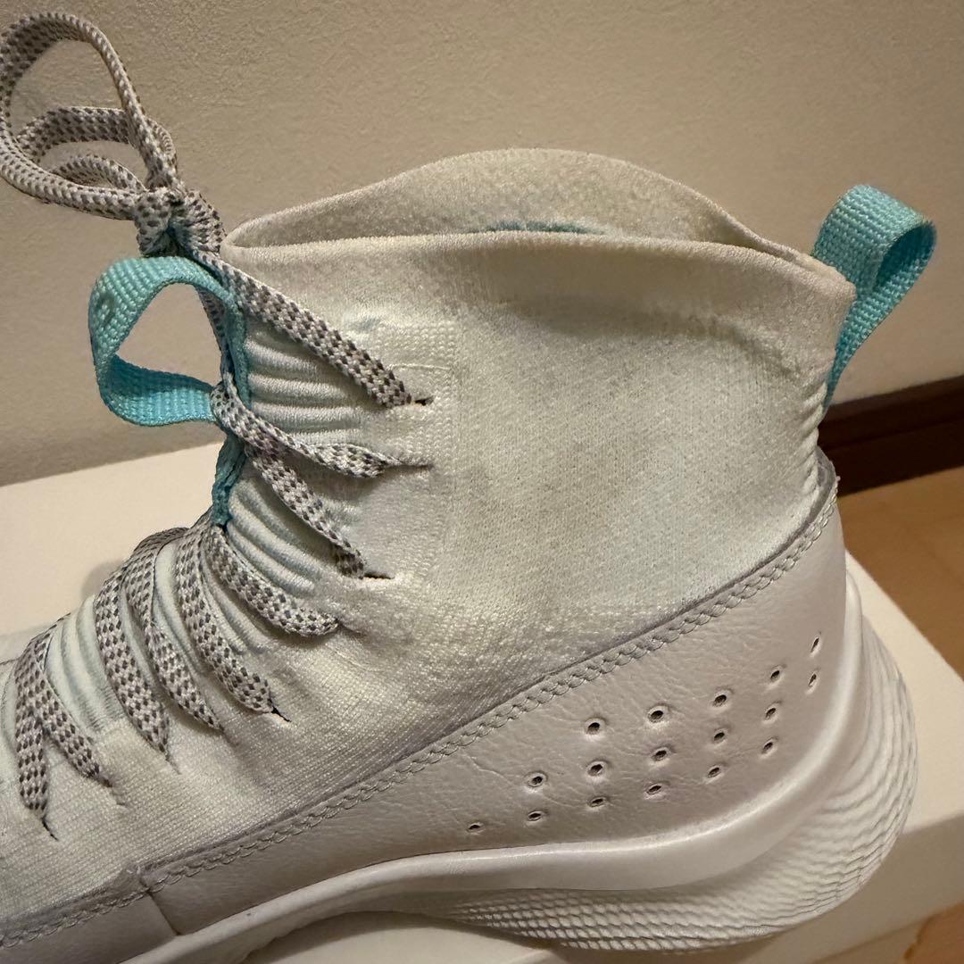 カリー4 フロートロ　27.5cm