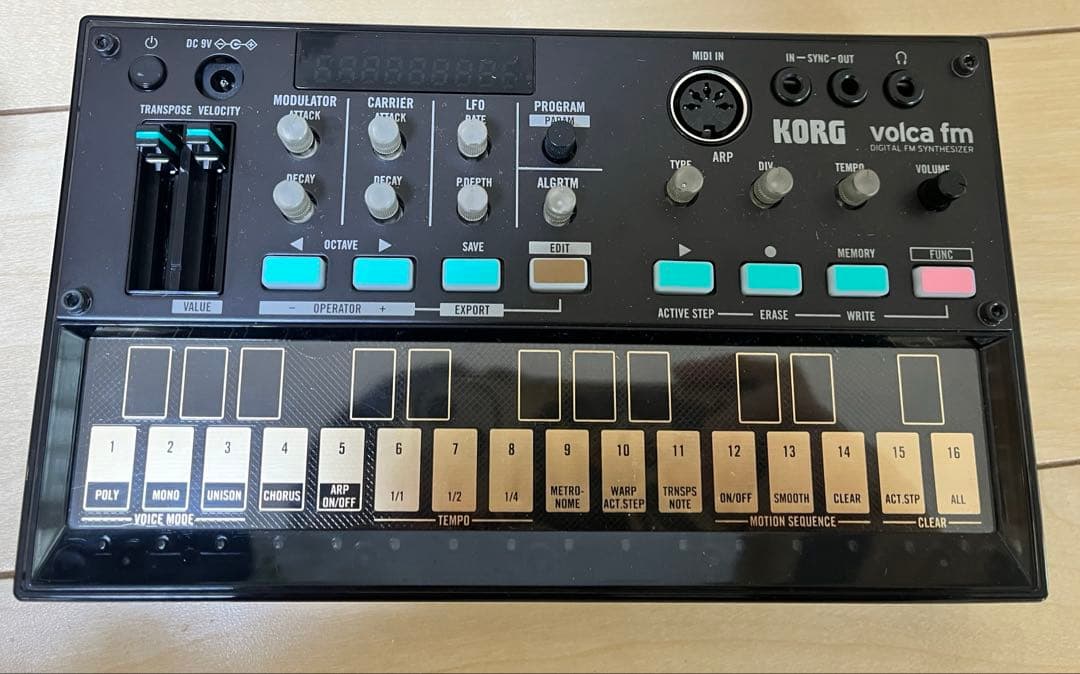 KORG volca fm シンセサイザー