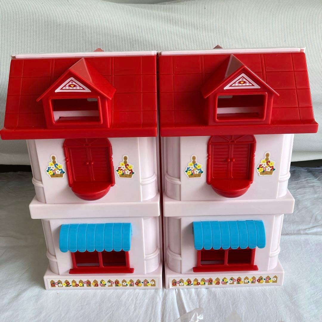 確認用写真　HELLO KITTY　ドールハウス　赤い屋根　ハローキティのお家