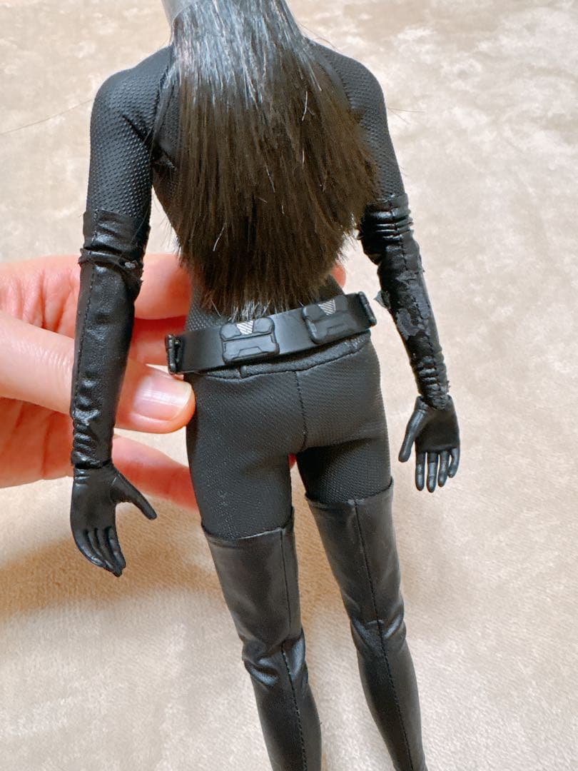 THE DARK KNIGHT RISES セリーナ・カイル 1/6フィギュア