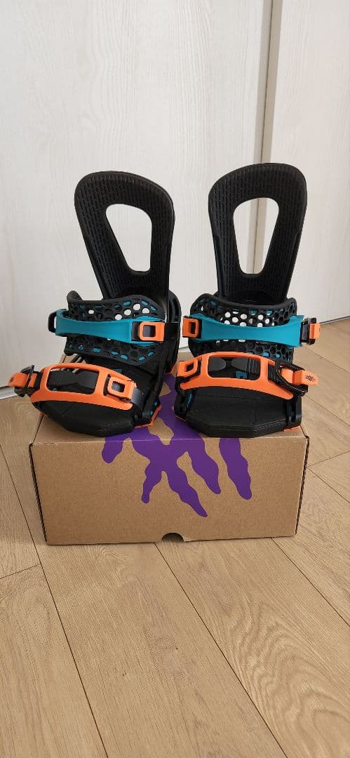 スノーボード　ビンディング　ロブスター　エイキプロ　M-XL