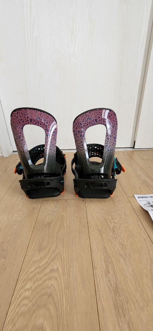 スノーボード　ビンディング　ロブスター　エイキプロ　M-XL