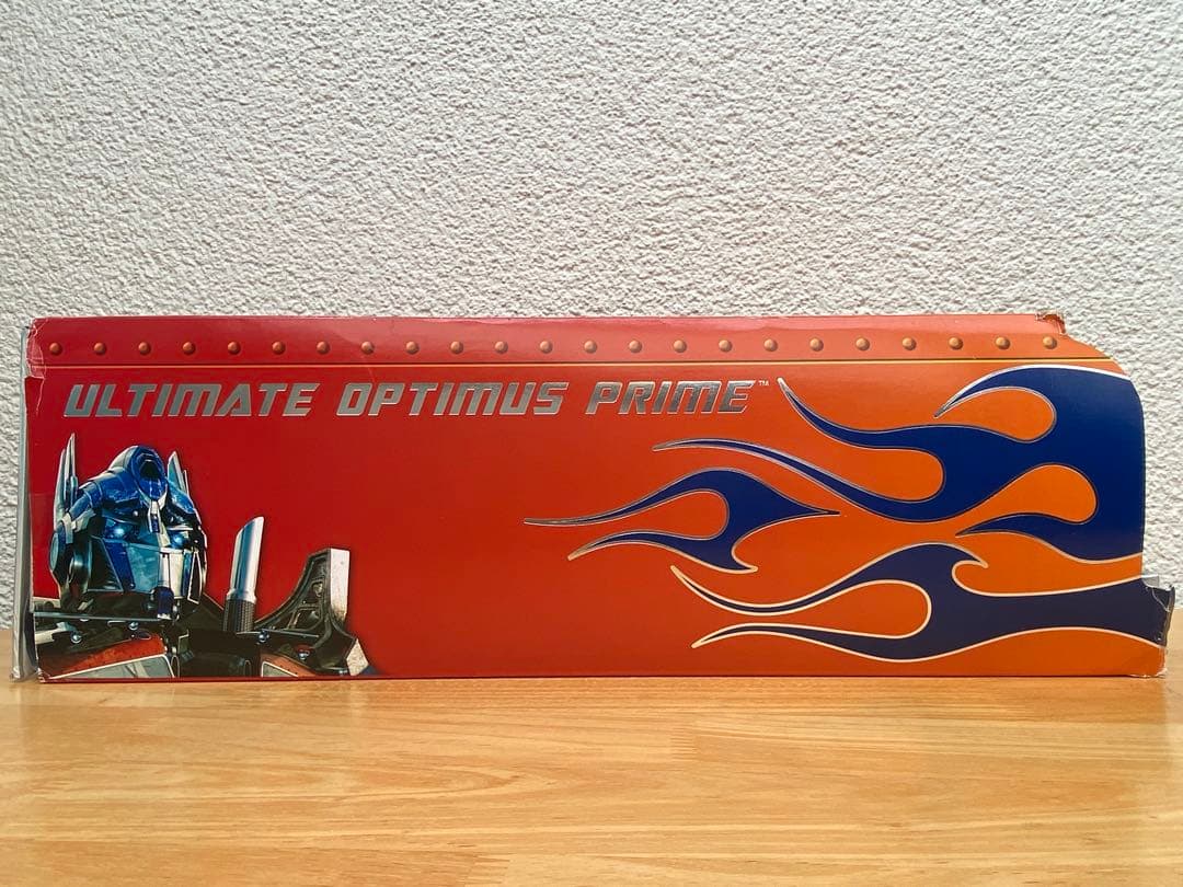 コミコン2011限定品　アルティメット・オプティマス・プライム