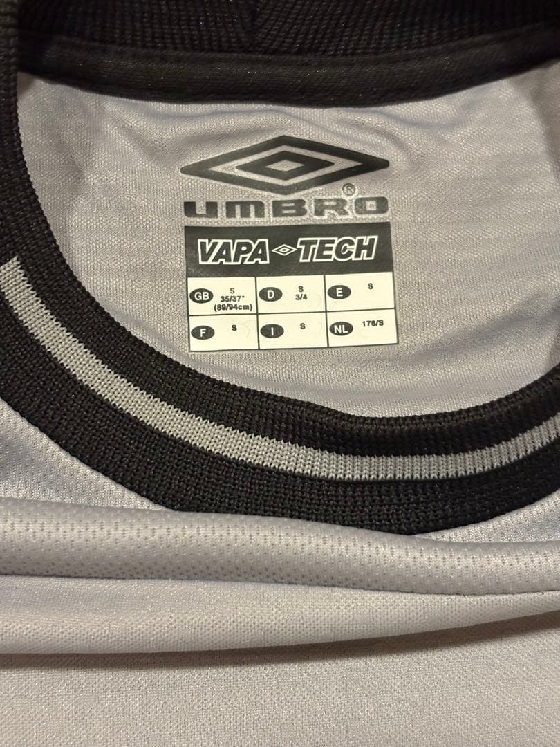 超希少 正規品 新品 マンチェスターユナイテッド 01/02 100周年 GK