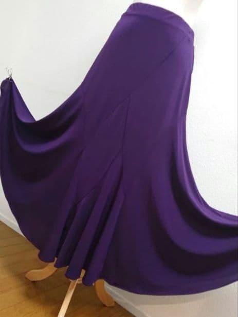 SALE☆チャコット　社交ダンス　スカート　L　紫 ダンス 定価42900円